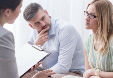 How to Choose the Best Dissertation Help Service in the UK?