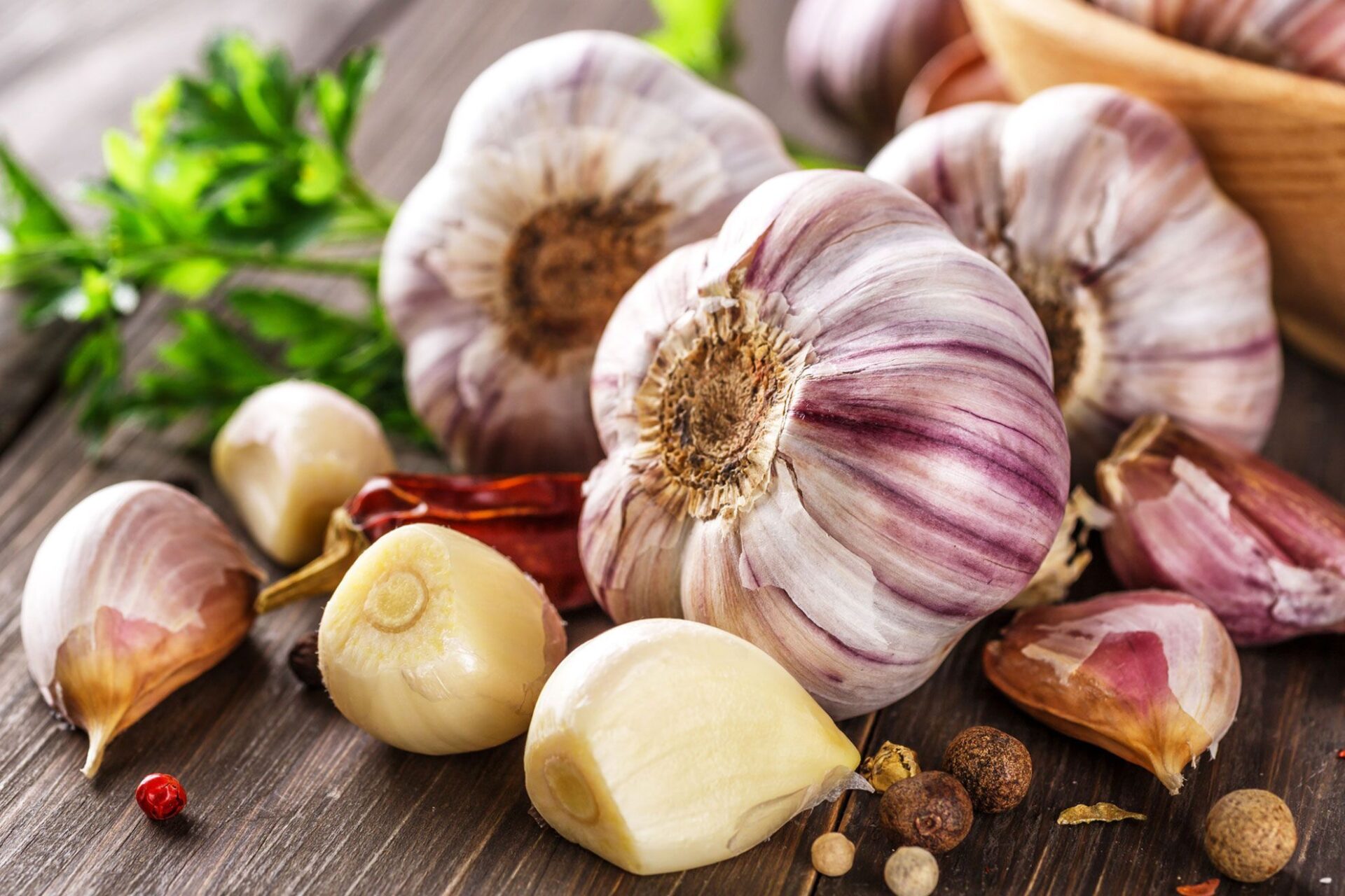 The Health Benefits Of Garlic In The Morning