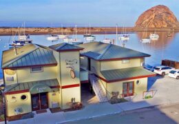 Morro Bay Beach Inn: Where Luxury Meets the Rhythms of the Ocean