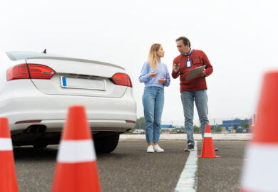The Ultimate Guide to Choosing the Right Driving School for You