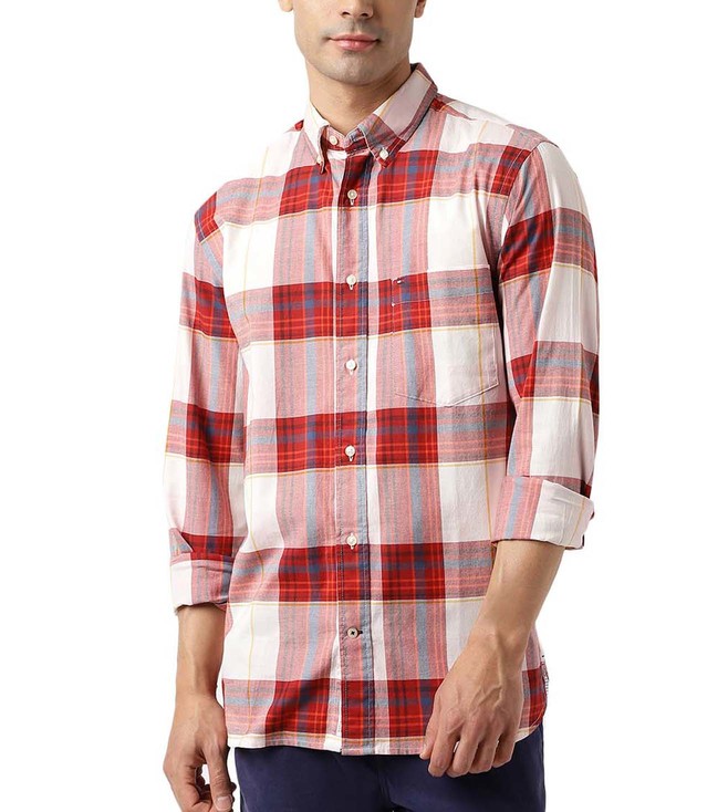 A Checkered Casual Shirt is Effortlessly Stylish for Every Occasion
