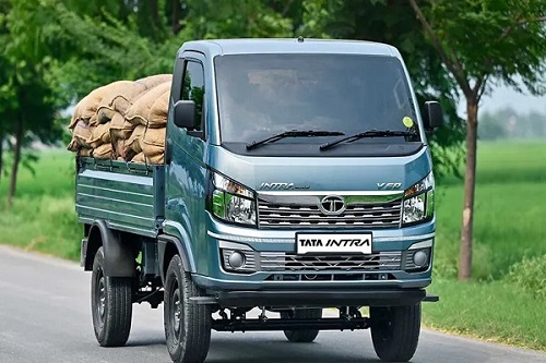 Best Isuzu & Tata Intra Pickups Features & Reviews