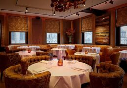  Exquisite Dining: The Art of Culinary Excellence in Luxury Hotels