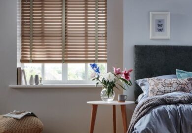 How do I choose the best curtains for my living room?
