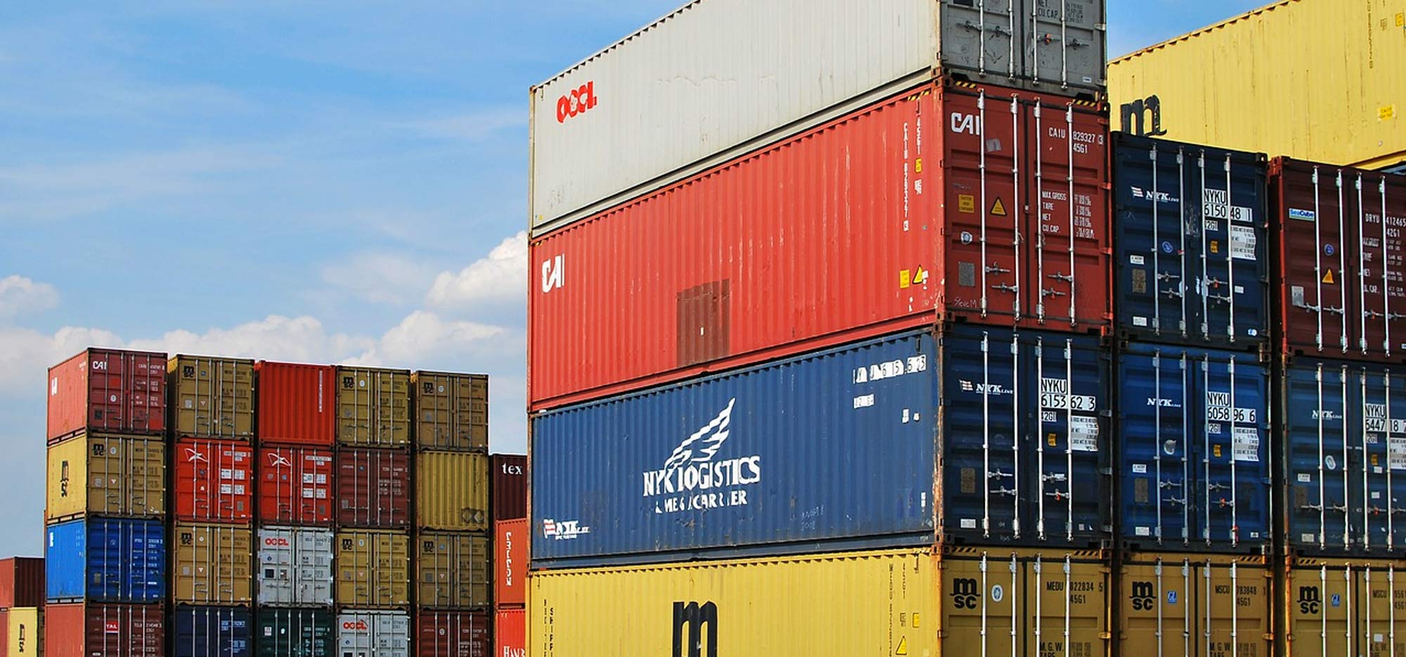 How to Get a Shipping Container: 6 Steps